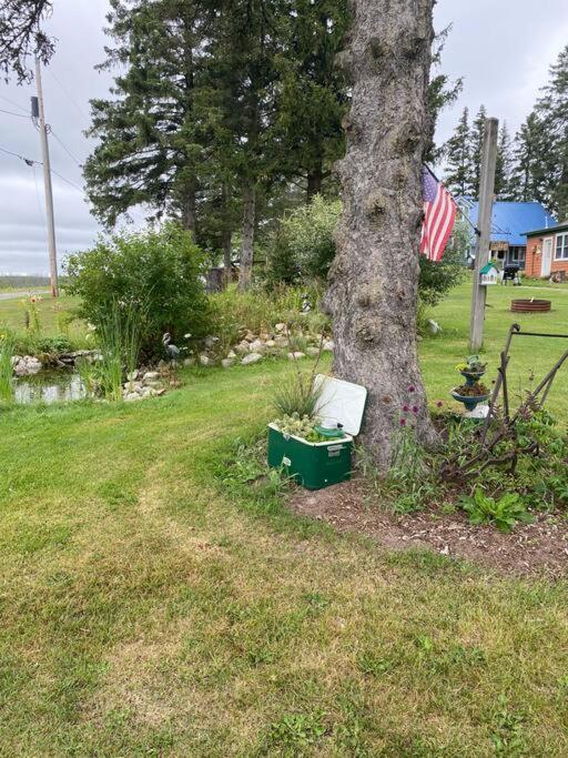 Centrally Located - Historic Blaney Park- Michigan Germfask Buitenkant foto